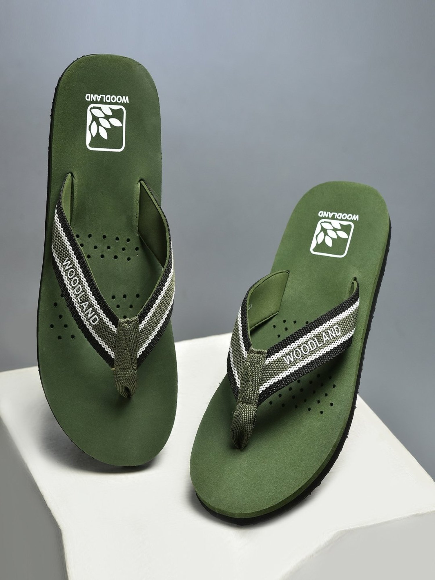 Woodland Men's Olive Flip Flops