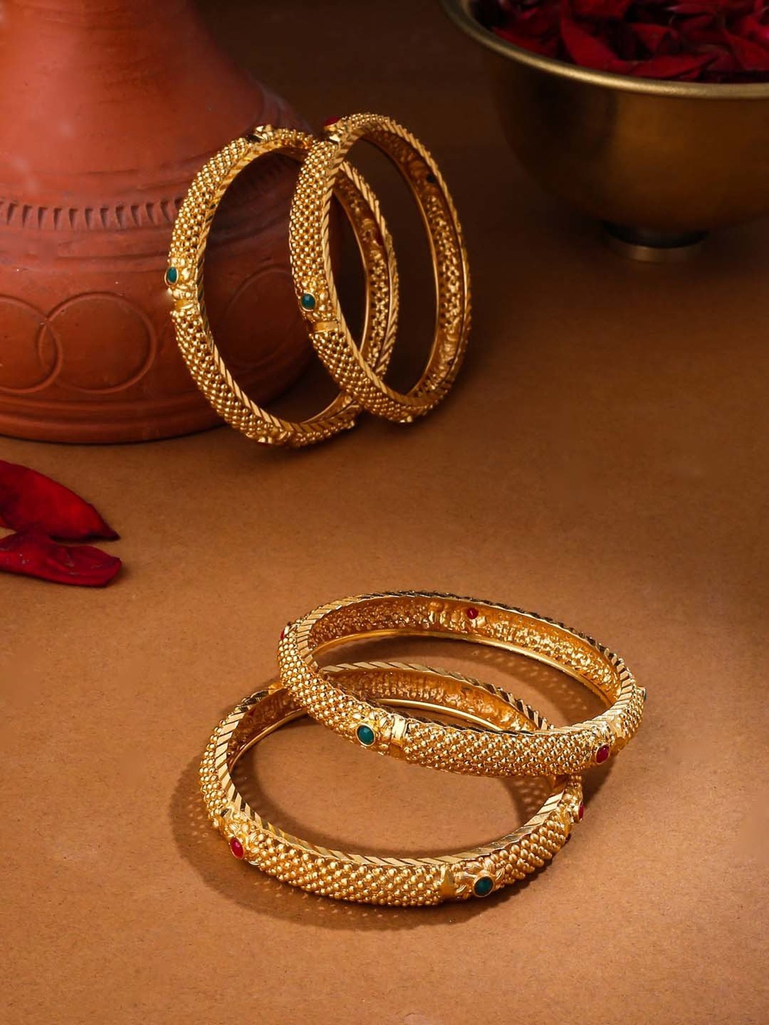 NVR Women's Set Of 4 Gold-Plated Traditional Bangles