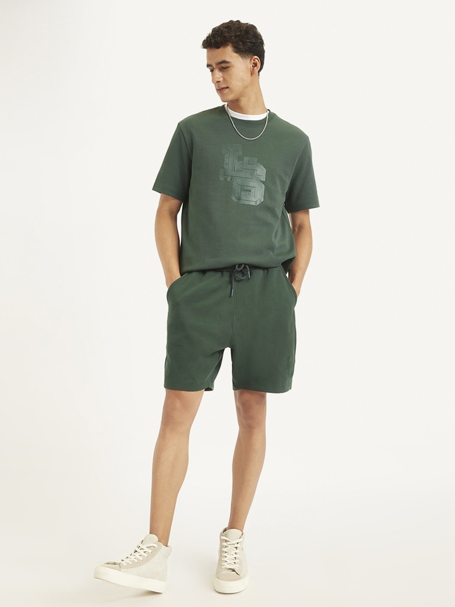 Levi's Green Cotton Regular Fit Shorts