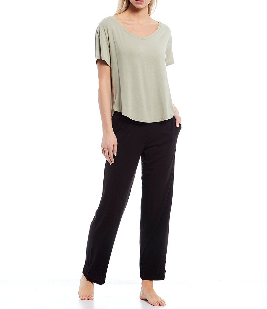 VAN WINKLE & CO. Solid Knit Short Sleeve V-Neck Sleep Tee