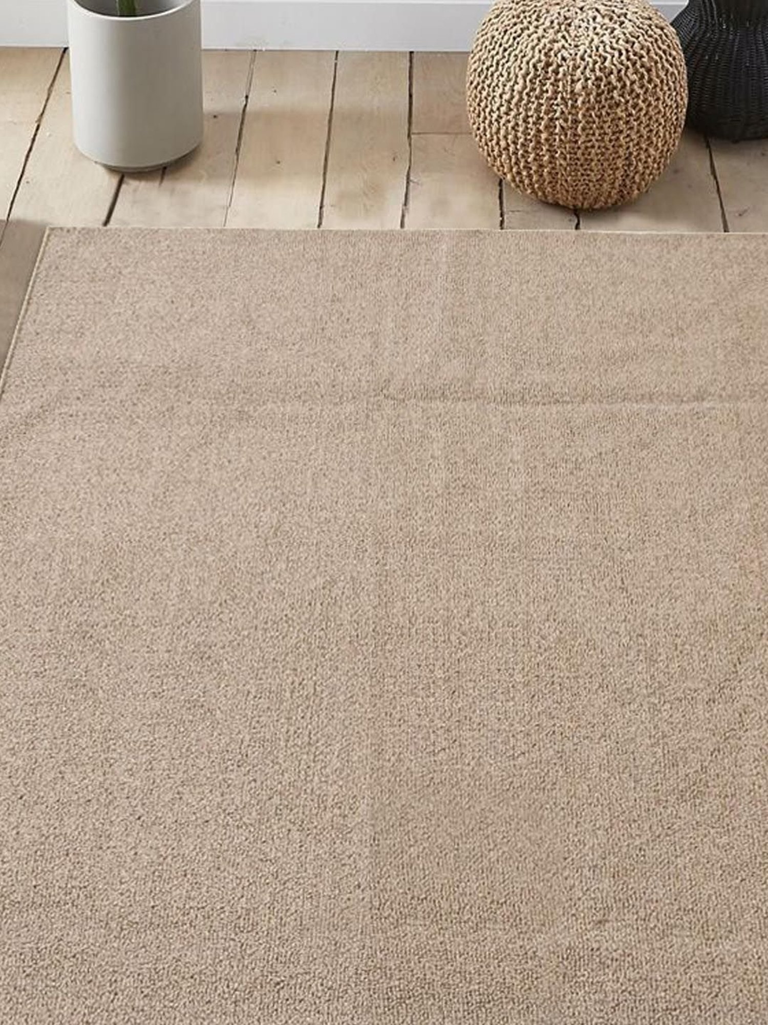 Saral Home Beige Polyester Modern Carpet - Set of 1