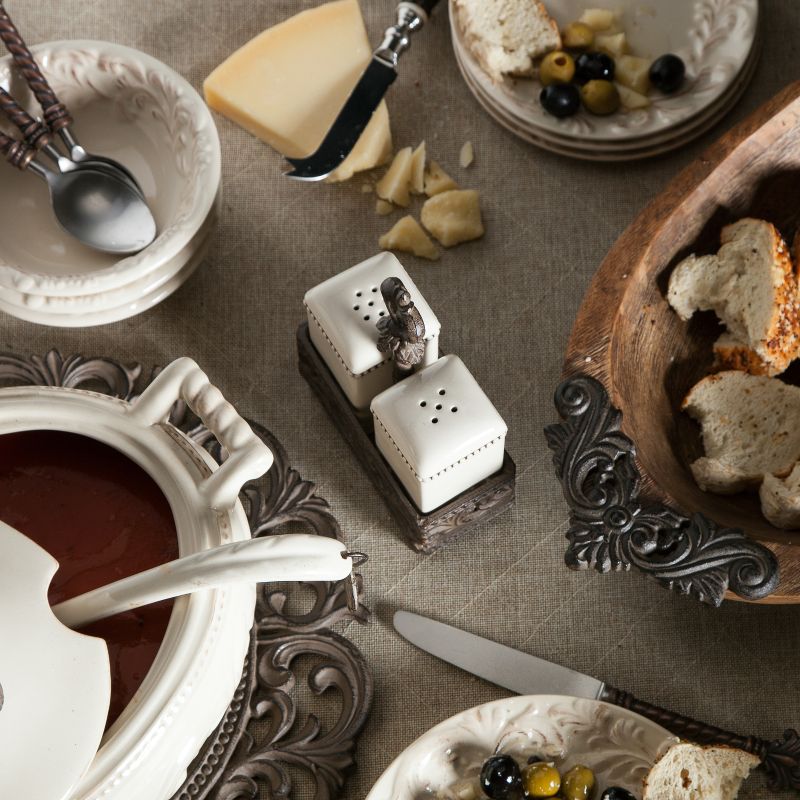 GG Collection Metal Salt/ Pepper Shaker & With Acanthus Leaf Styled Metal Caddy