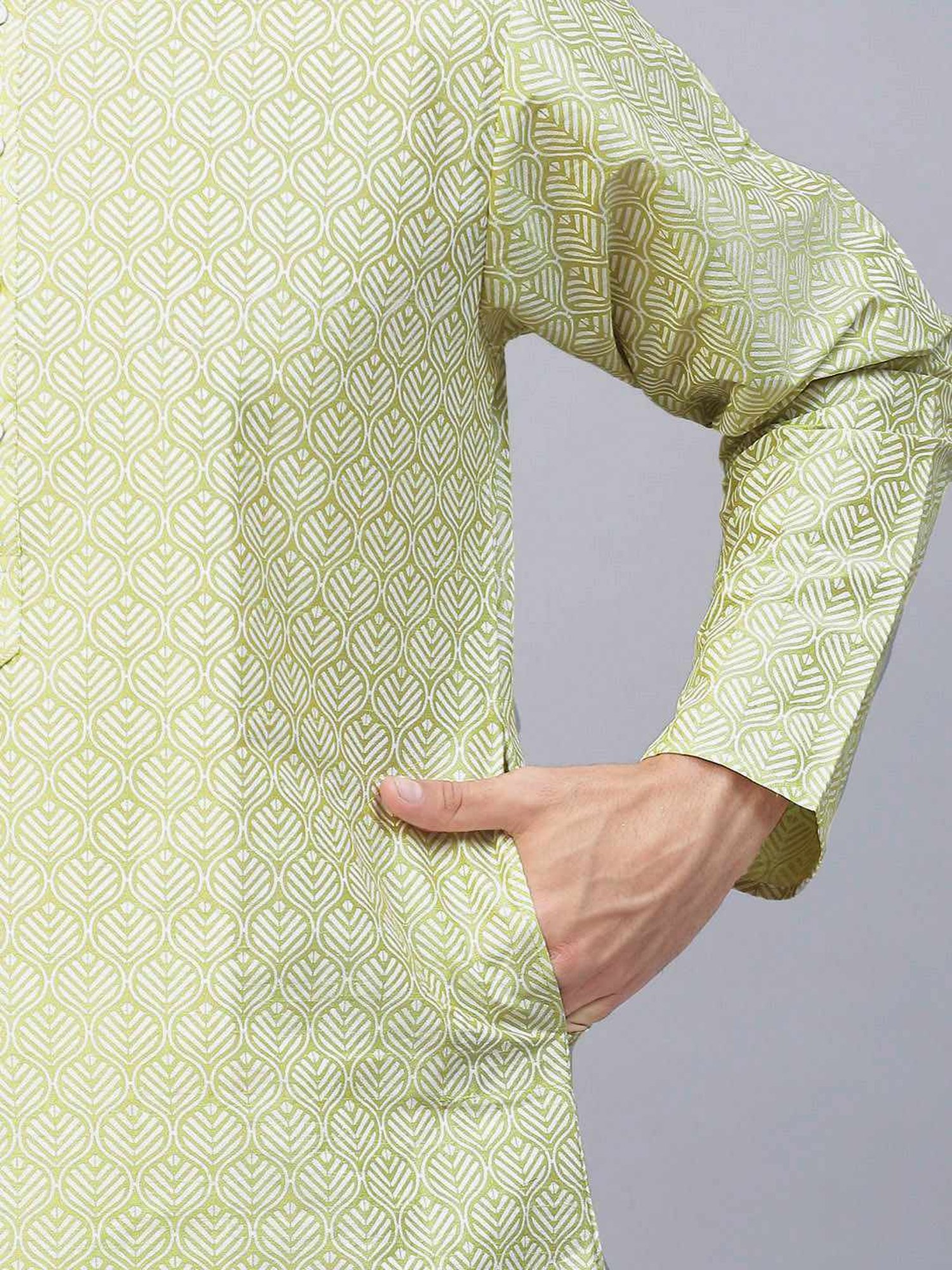 ManQ Green & White Regular Fit Printed Kurta Bottom Set