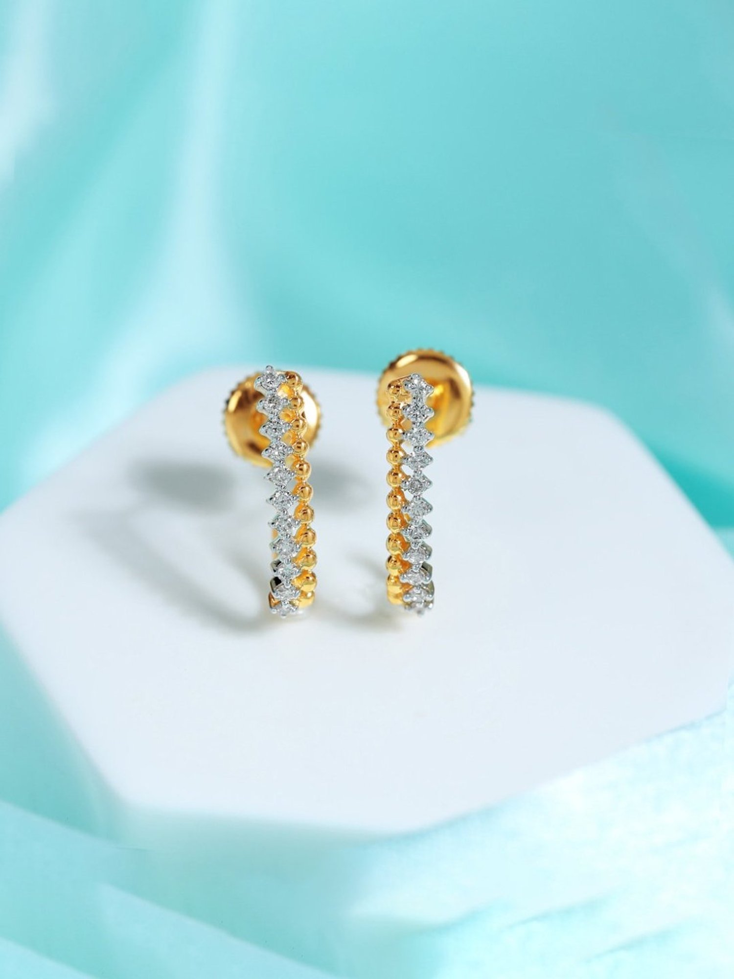 Candere by Kalyan Jewellers Peacock Collection 18k Yellow Gold Diamond Hoop Earrings for Women