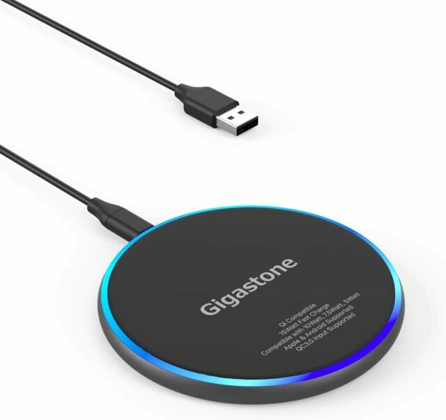 GA-9700 Qi(R) Certified Fast Wireless Charging Pad