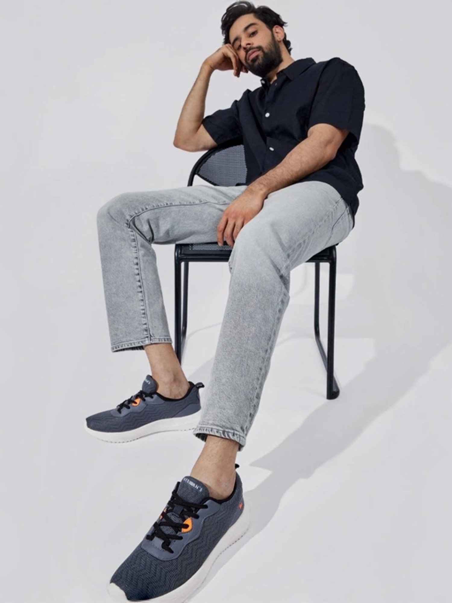 Neemans Men's Elevated Basics Grey Running Shoes