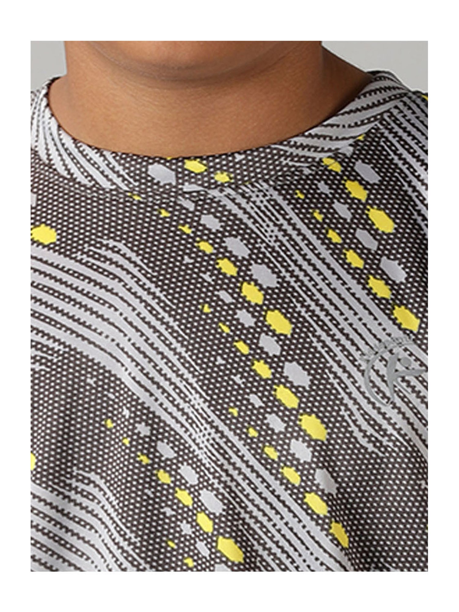 Kiddopanti Boys Grey Printed T-Shirt