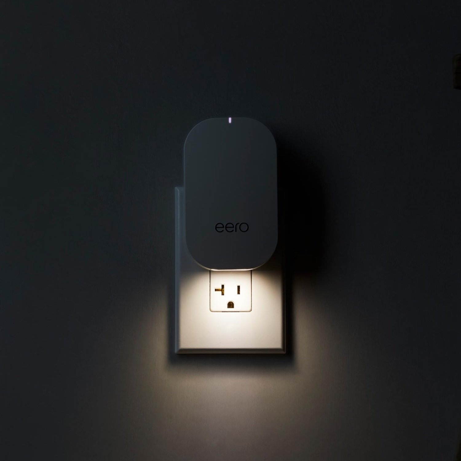 Amazon eero Pro mesh WiFi system (1 Pro + 2 Beacons)