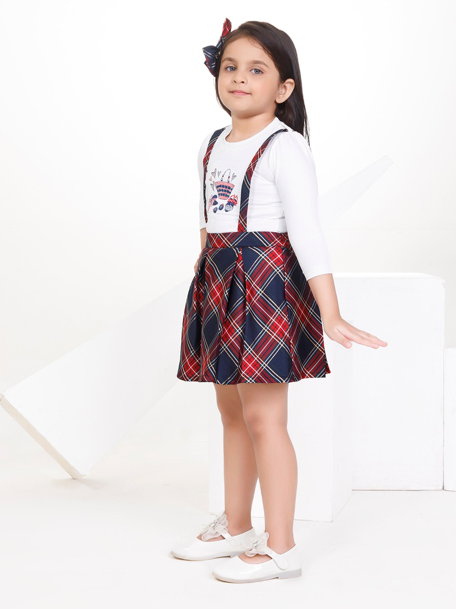 Peppermint Kids Multicolor Checks T-Shirt with Dungaree