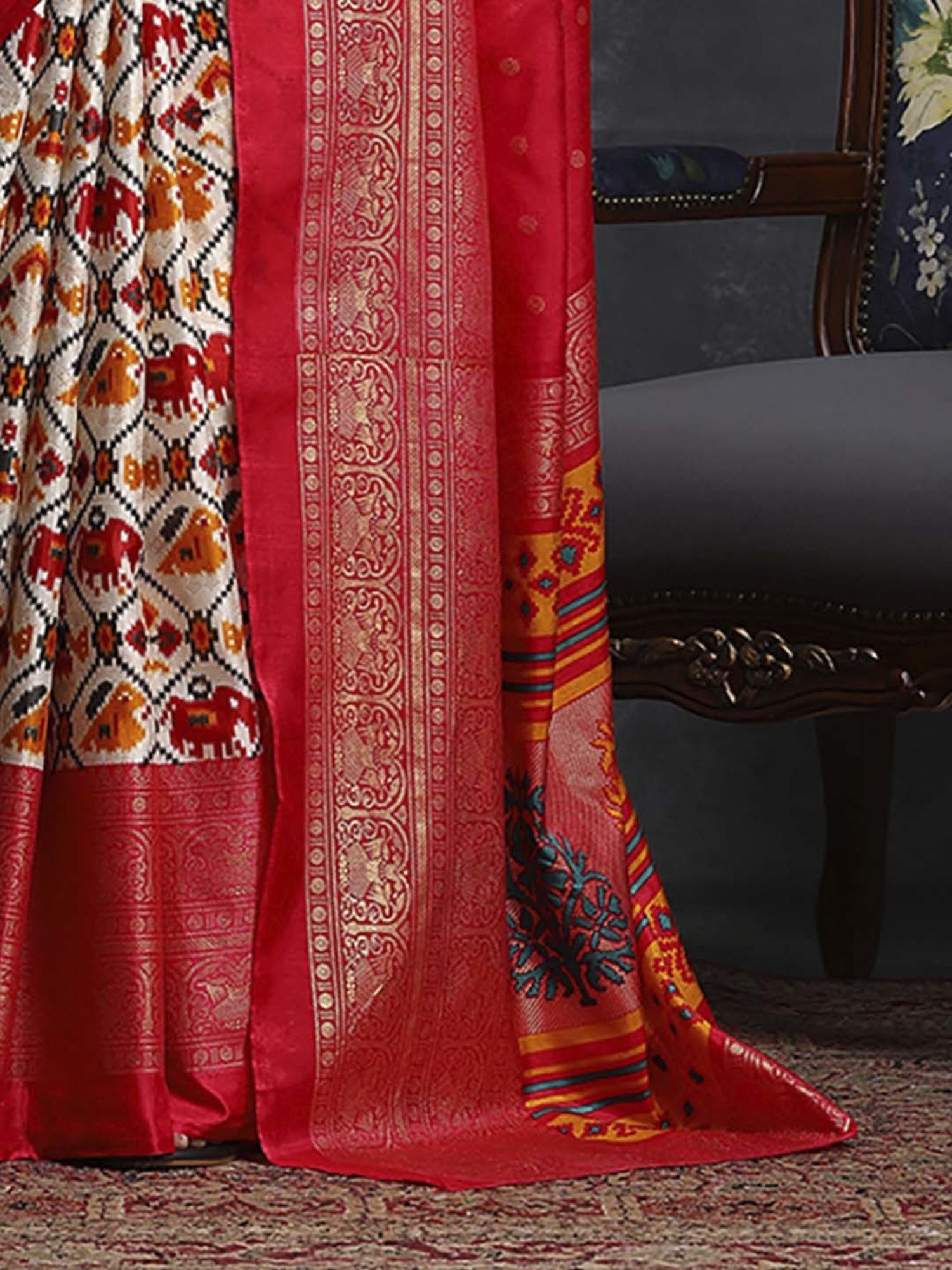 Saree Mall Pink & Beige Silk Printed Saree With Unstitched Blouse