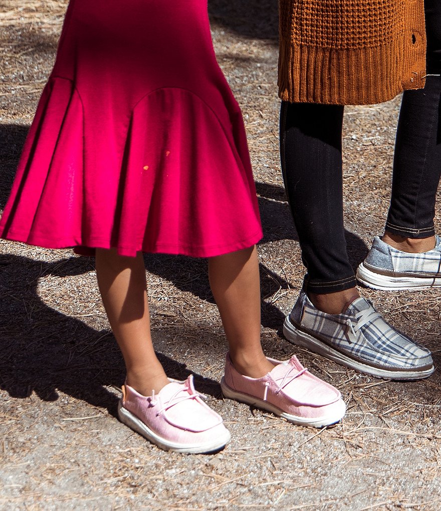 Hey Dude Girls' Wendy Linen Washable Slip-Ons (Toddler)