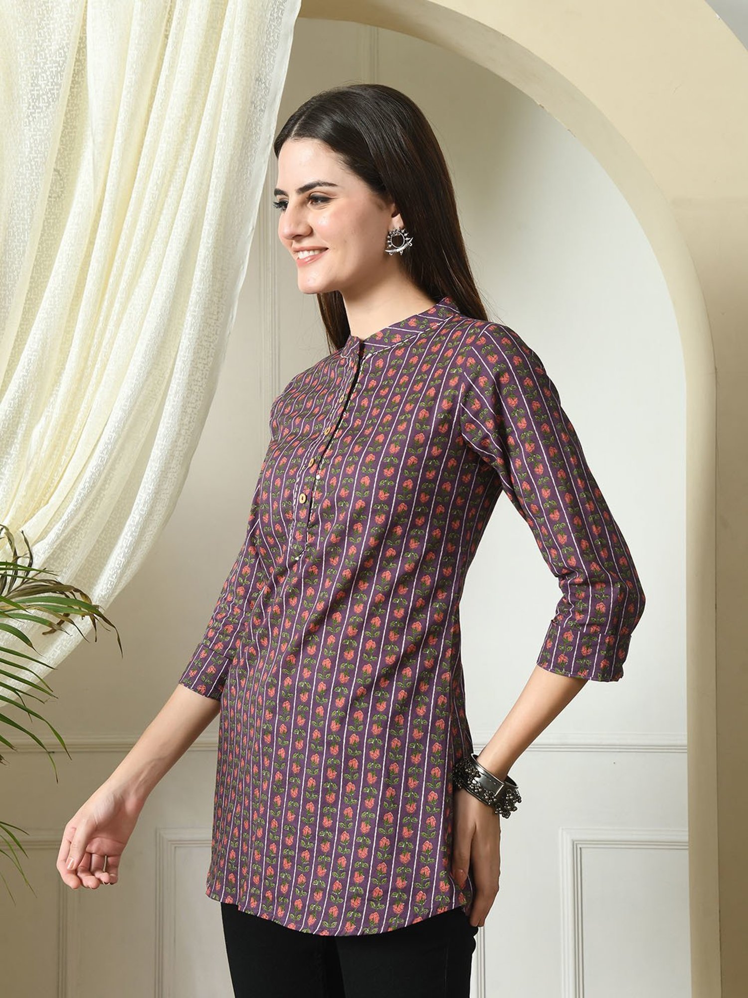 DECKEDUP Purple Cotton Floral Print Tunic