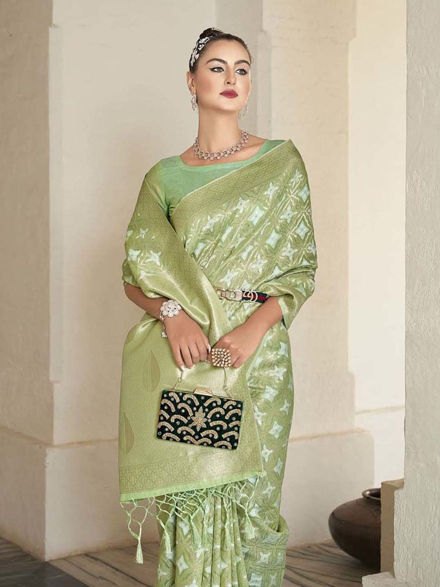 Elora Green Cotton Silk Woven Saree With Unstitched Blouse