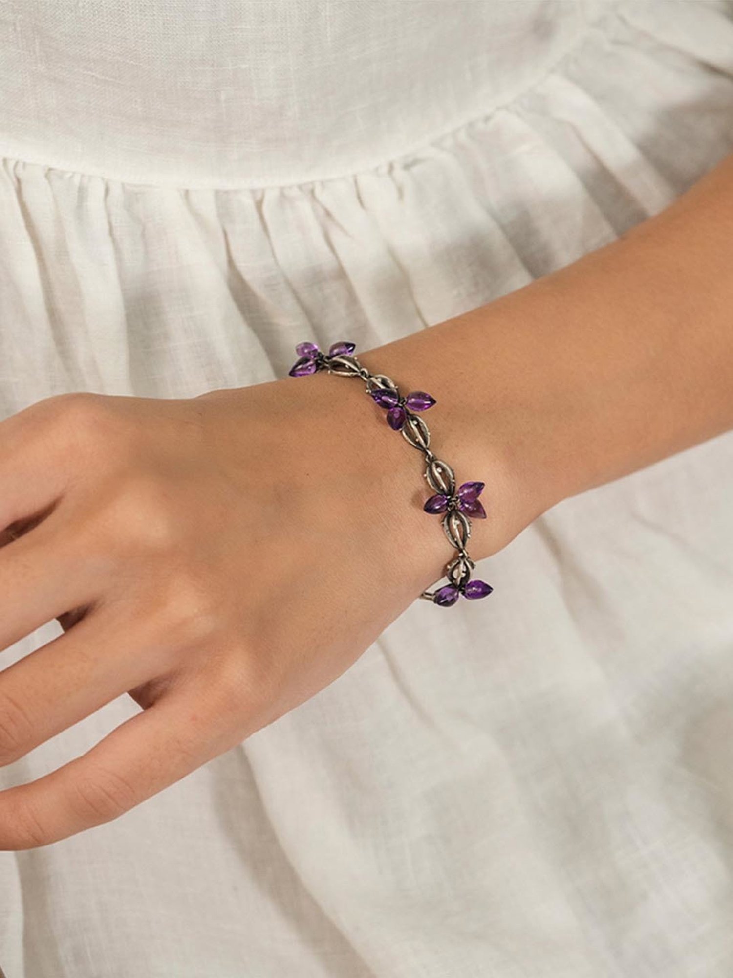 Shaya 92.5 Sterling Silver Mammilaria Bloom Bracelet for Women