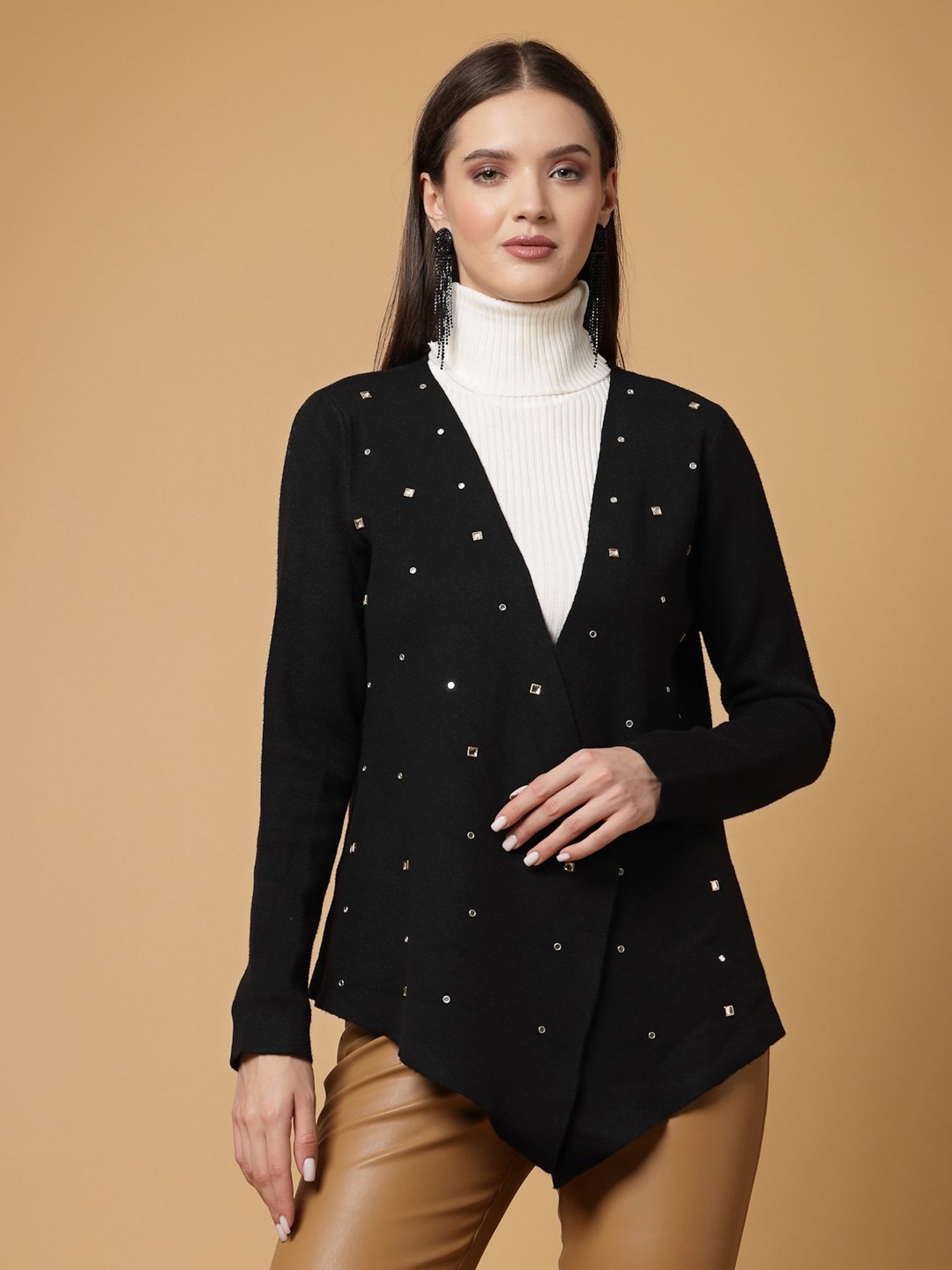 Mafadeny Black Shrug