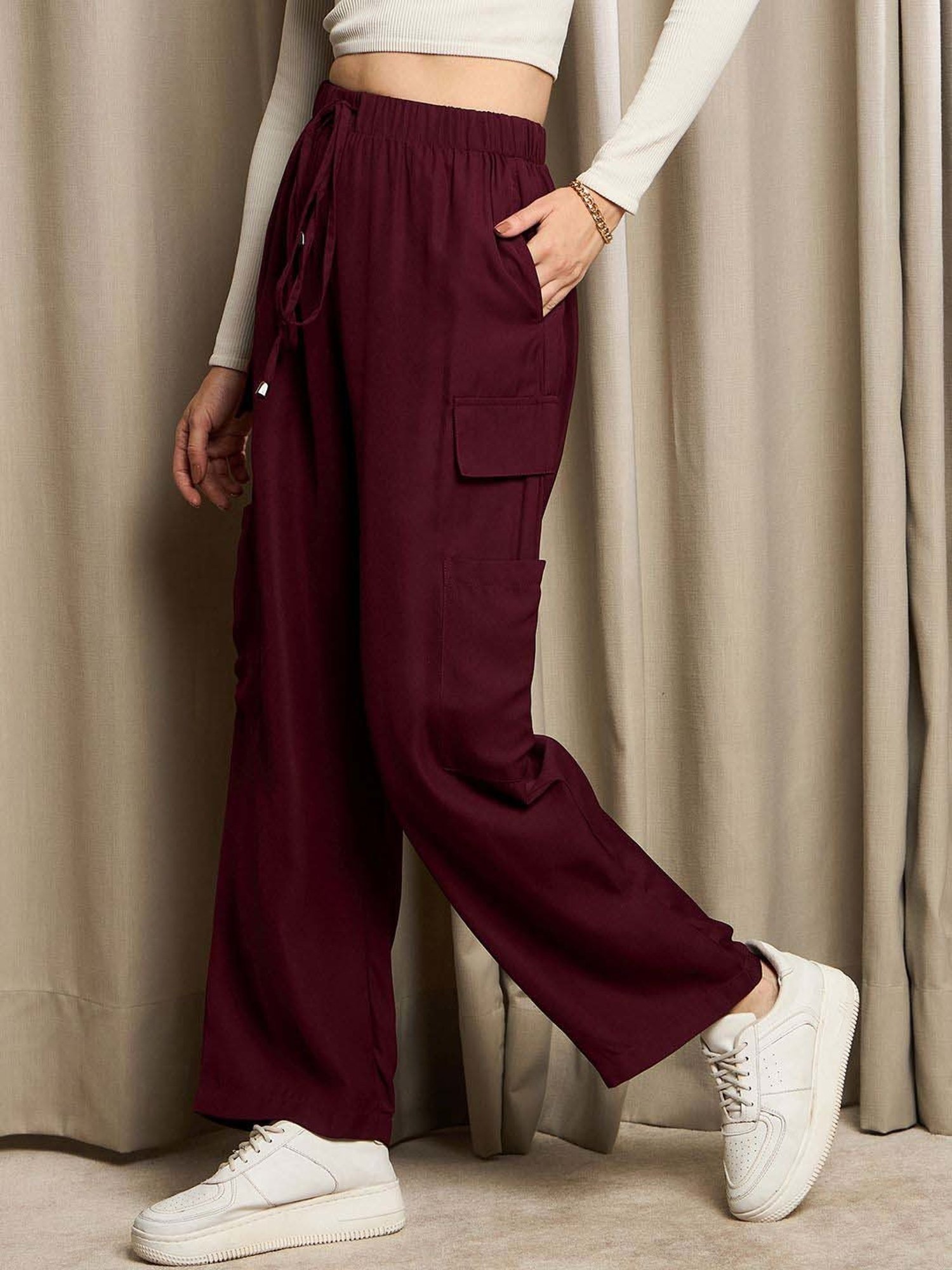 KENDALL + KYLIE Black Mid Rise Bootcut Pants