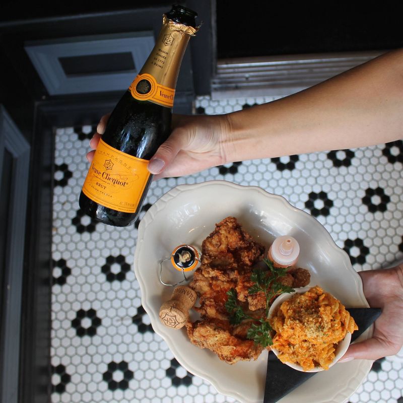 Veuve Clicquot Yellow Label Brut Wine - 375ml Bottle