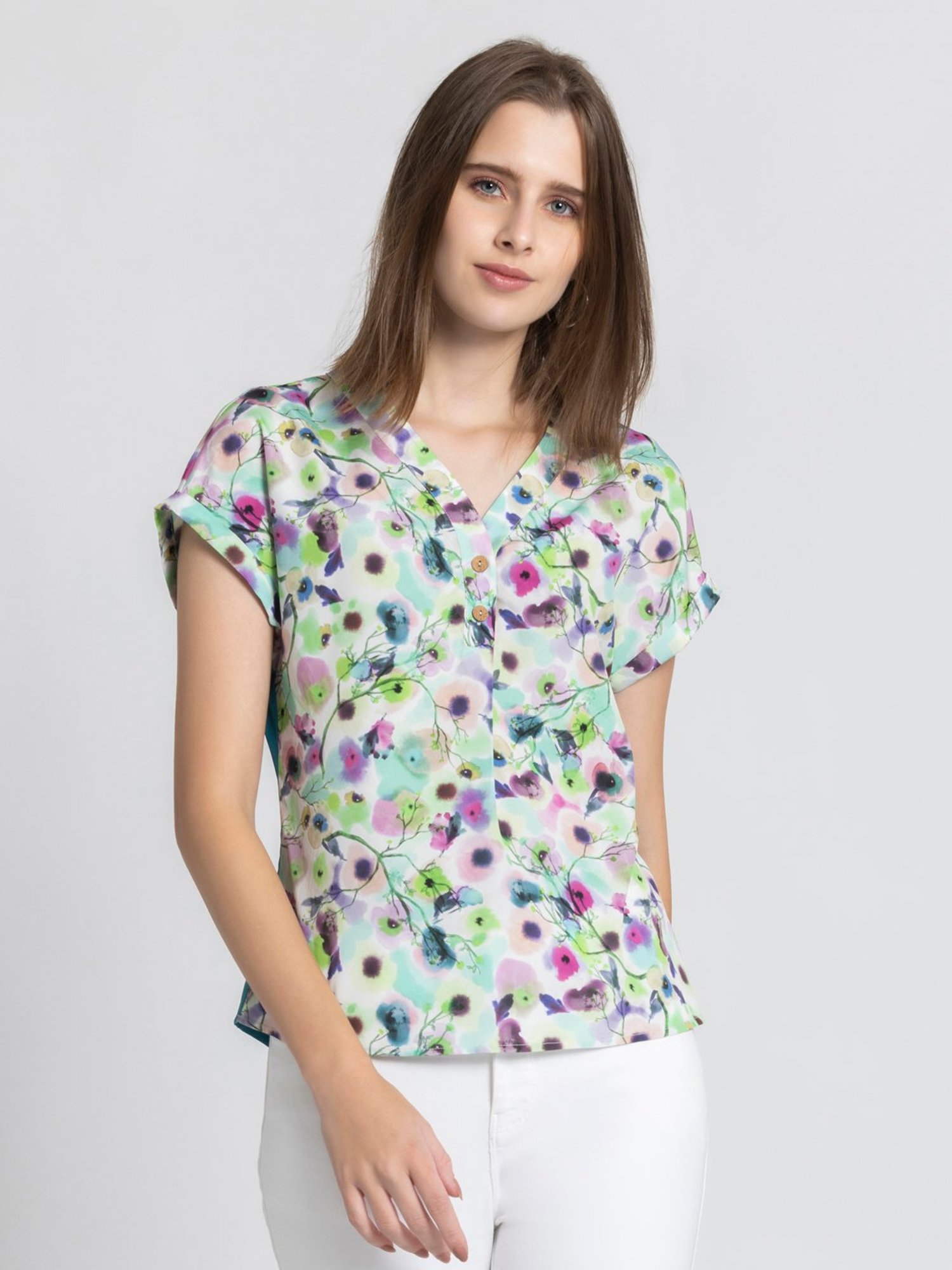 SHAYE Multicolor Floral Print Top