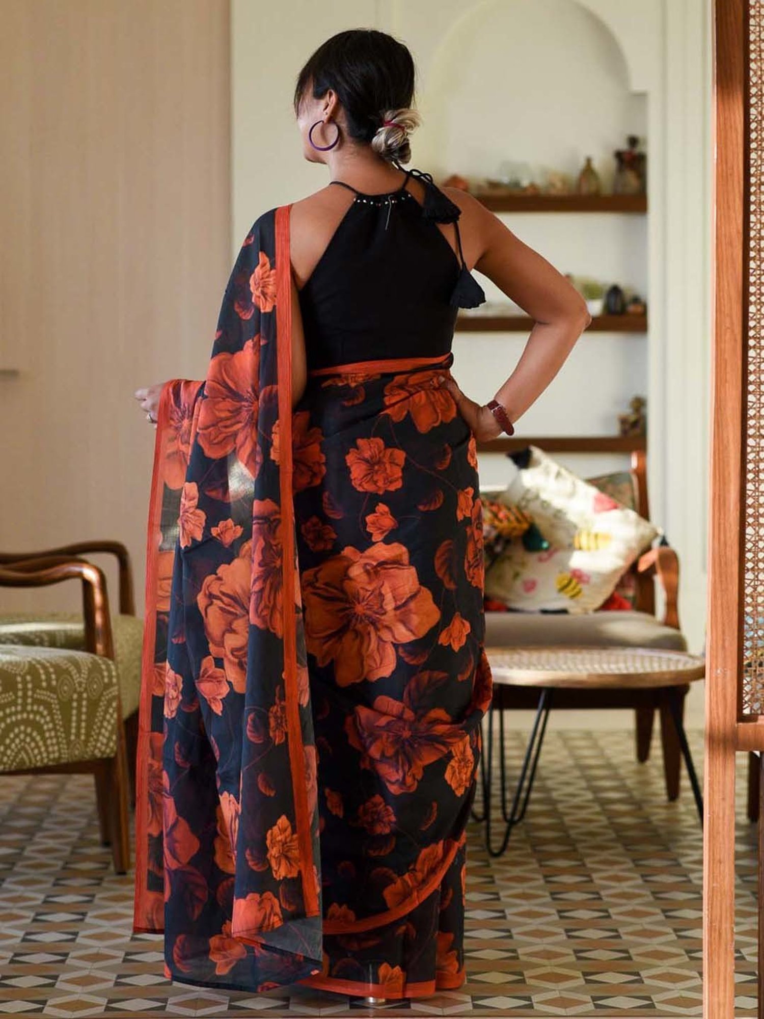 Suta Black Pure Cotton Printed Saree