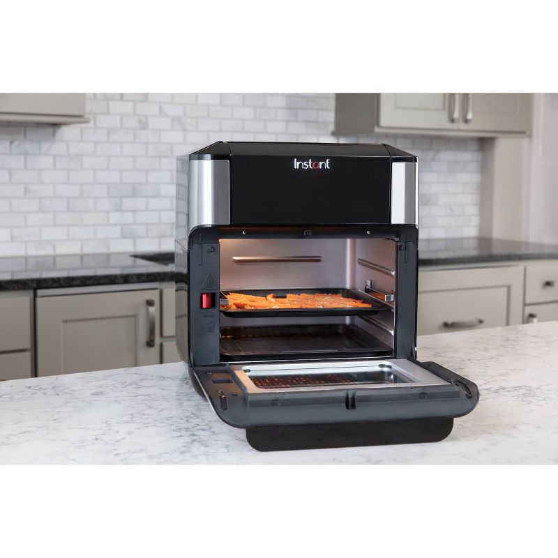 Instant Vortex Plus 10 qt 7-in-1 Air Fryer Toaster Oven Combo
