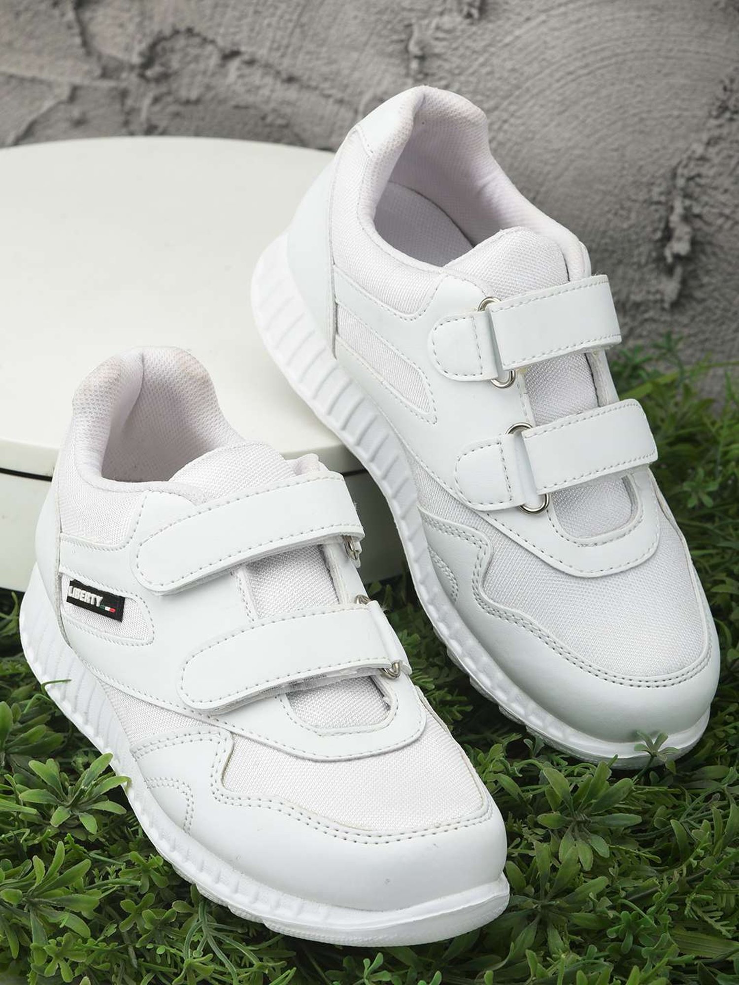 Force 10 By Liberty Kids White School Shoes