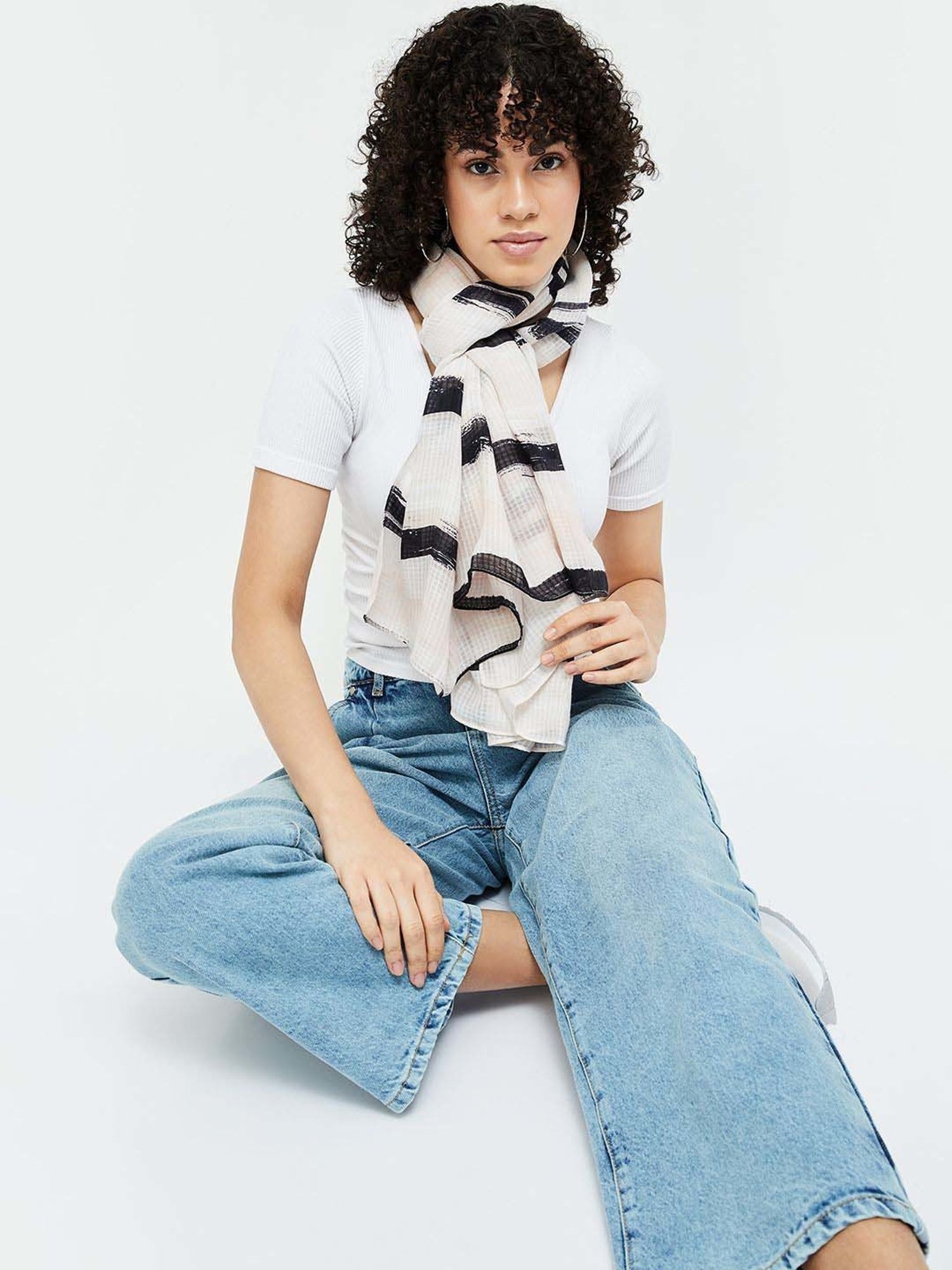 Ginger by Lifestyle White & Black Cotton Printed Stole