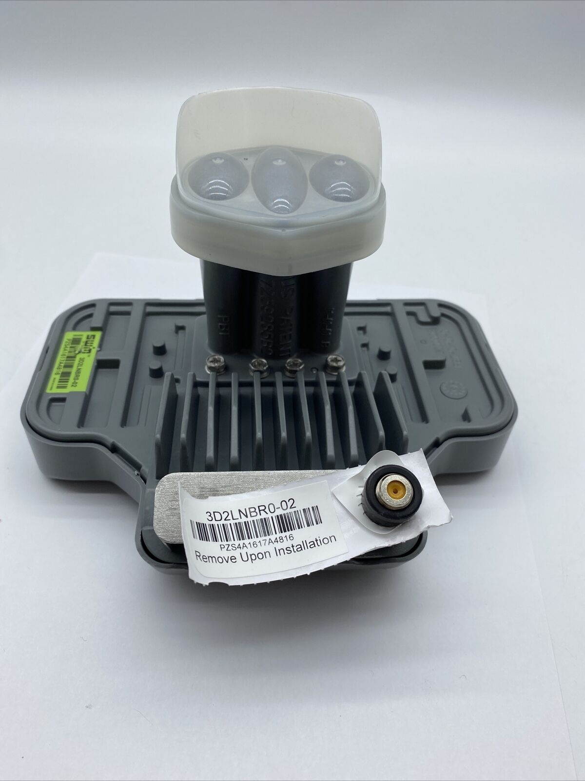 DirecTV 3D2 SWM LNB SWM  3D2LNBR0-02  NEW
