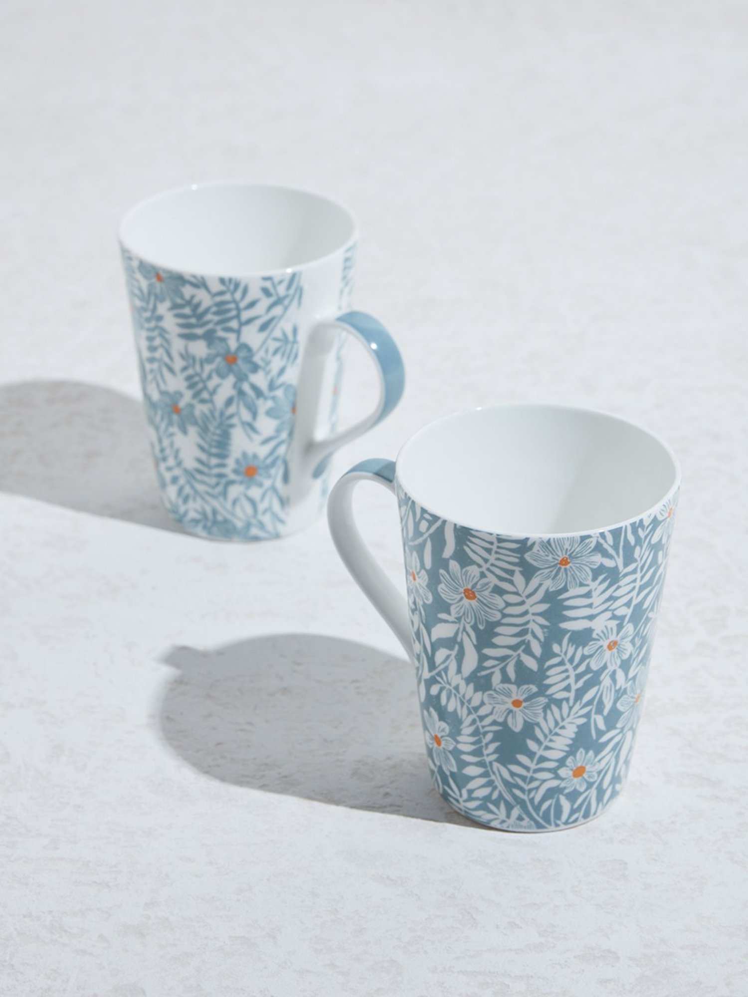 Femora Black Ceramic Coffee Mugs (0.36 L) - Set of 4