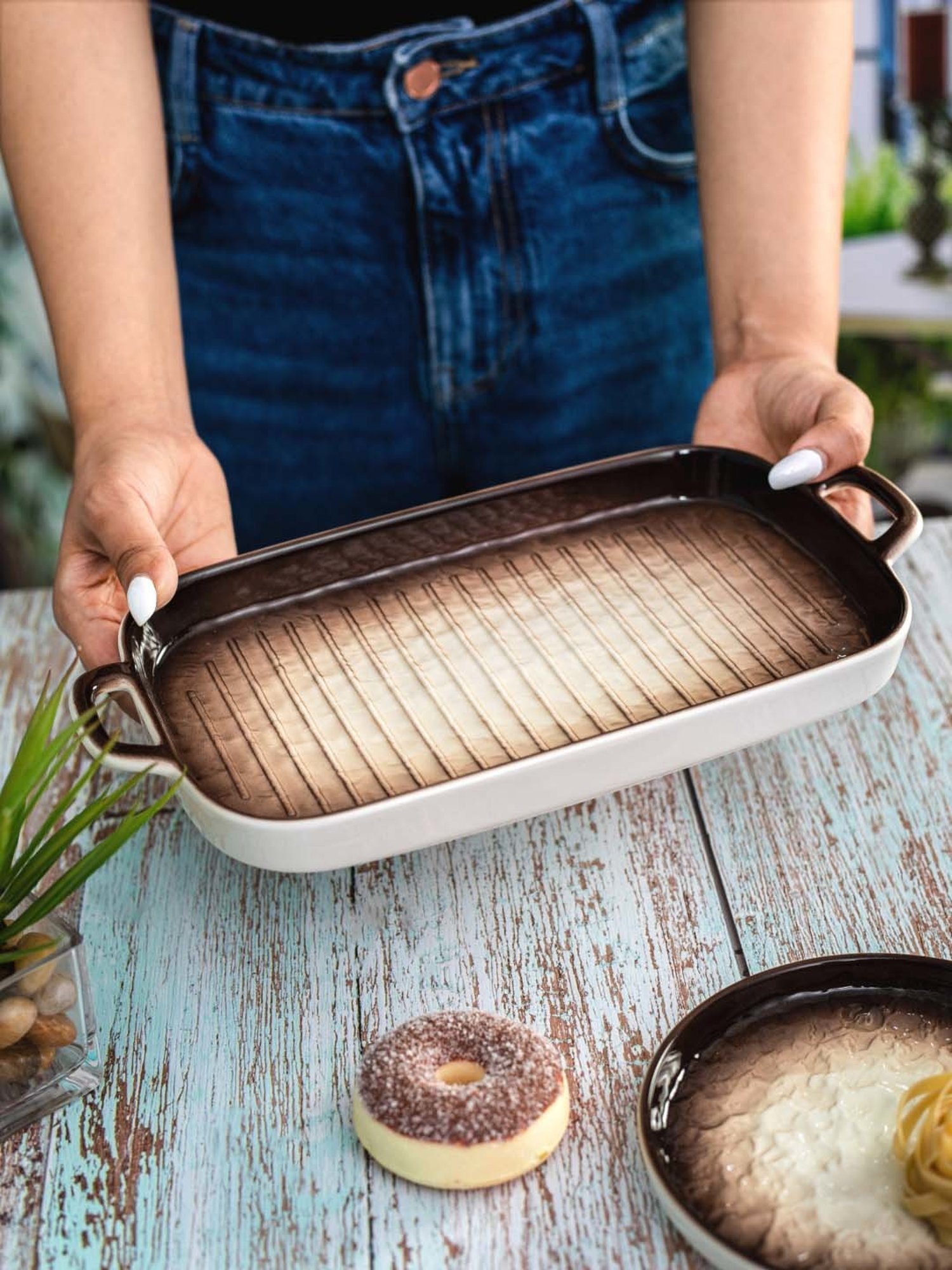 White Gold White & Brown Porcelain Rectangle Serving Platter With Handle