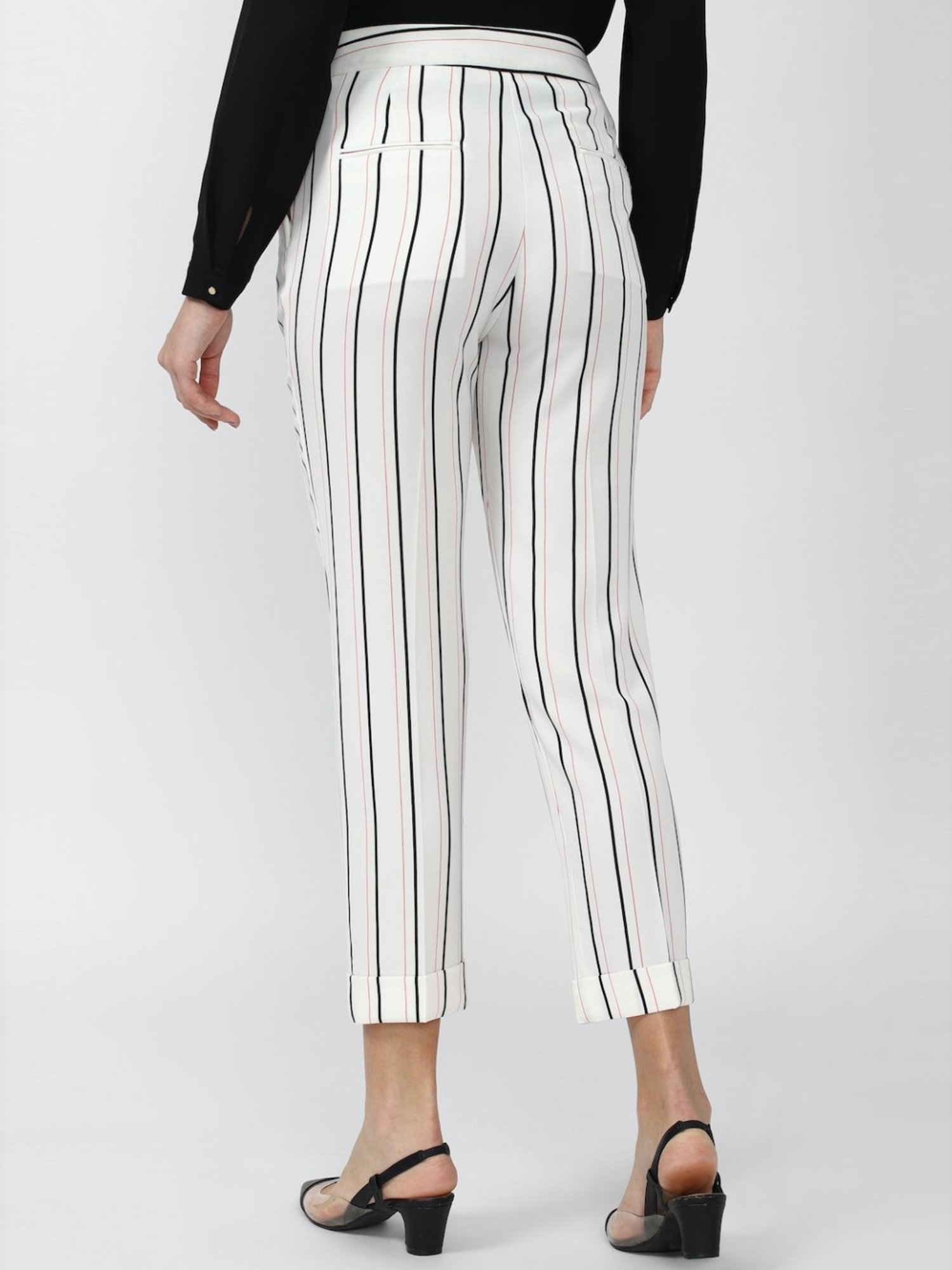 KENDALL + KYLIE Black Mid Rise Pants