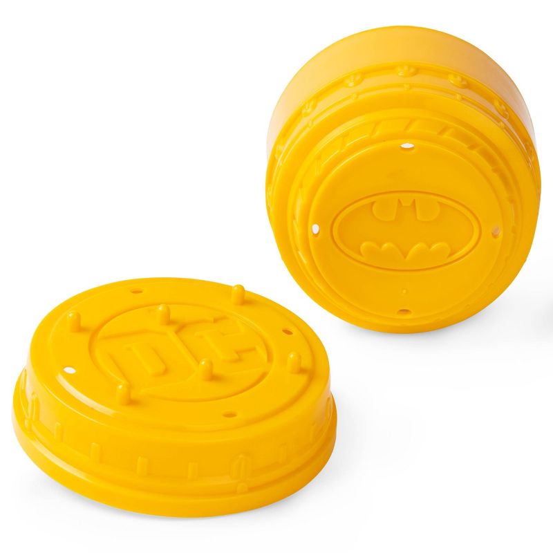 Batman 2" Collectible Blind Box Mini Figure (Characters and Styles May Vary)