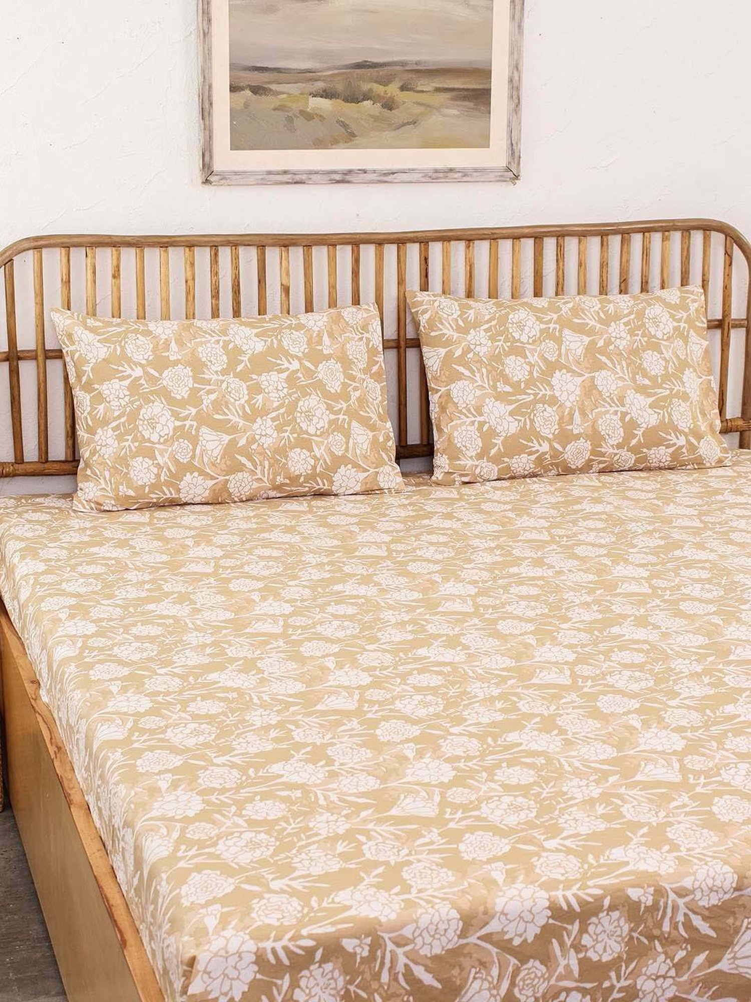 House This Genda Phool Beige 150 TC Cotton Double Bedsheet Set