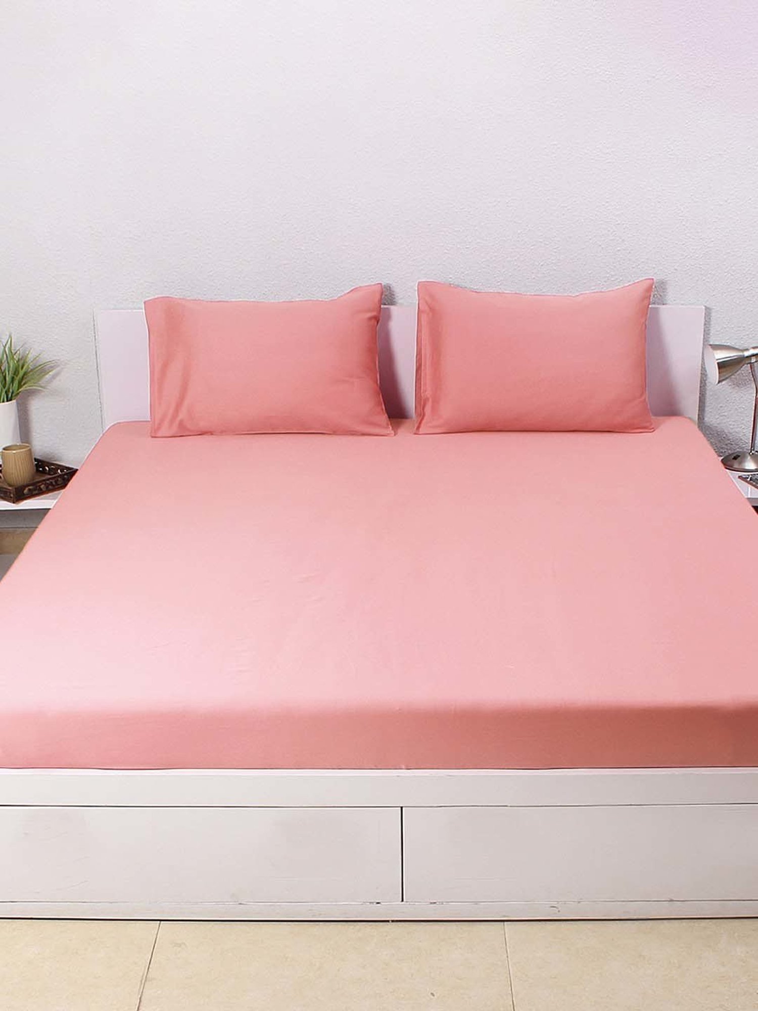 House This Shell Pink 150 TC Cotton Double Bedsheet with 2 Pillow Covers