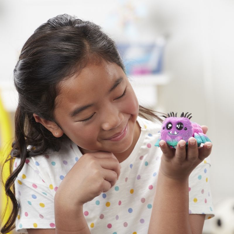 Yellies! Toofy Spooder - Voice-Activated Spider Pet