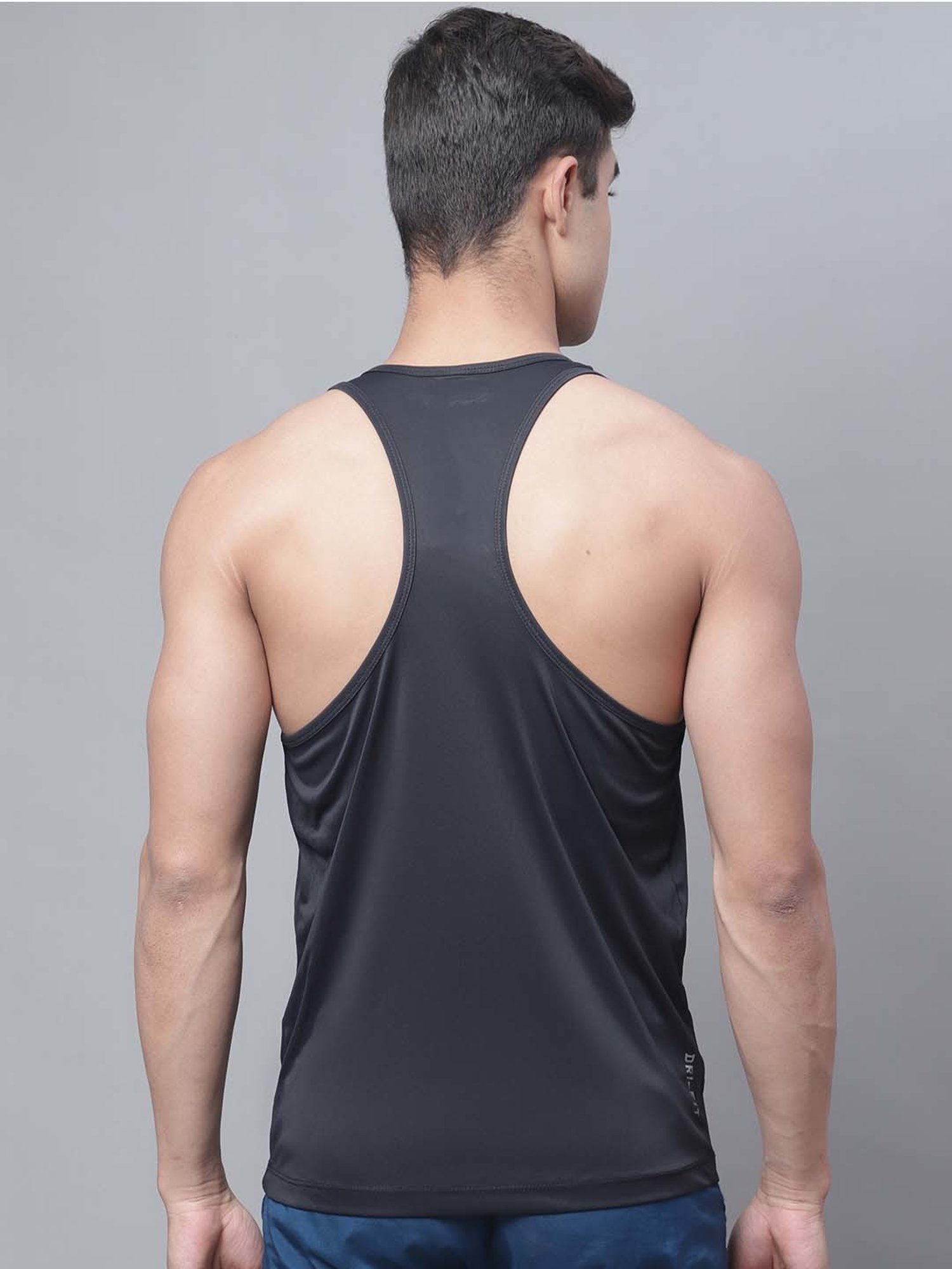 Friskers Black Regular Fit Graphic Sports Vest