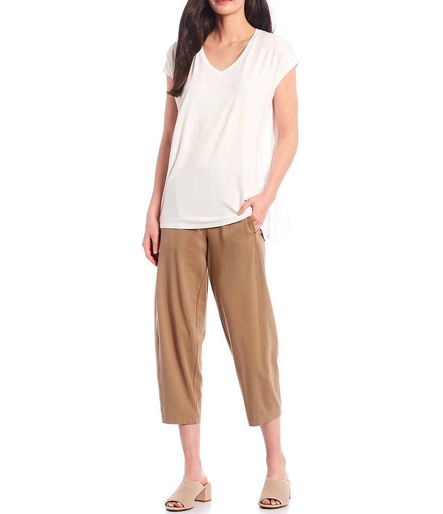 Calessa Floral Embroidered Round Neck Short Sleeve Tunic