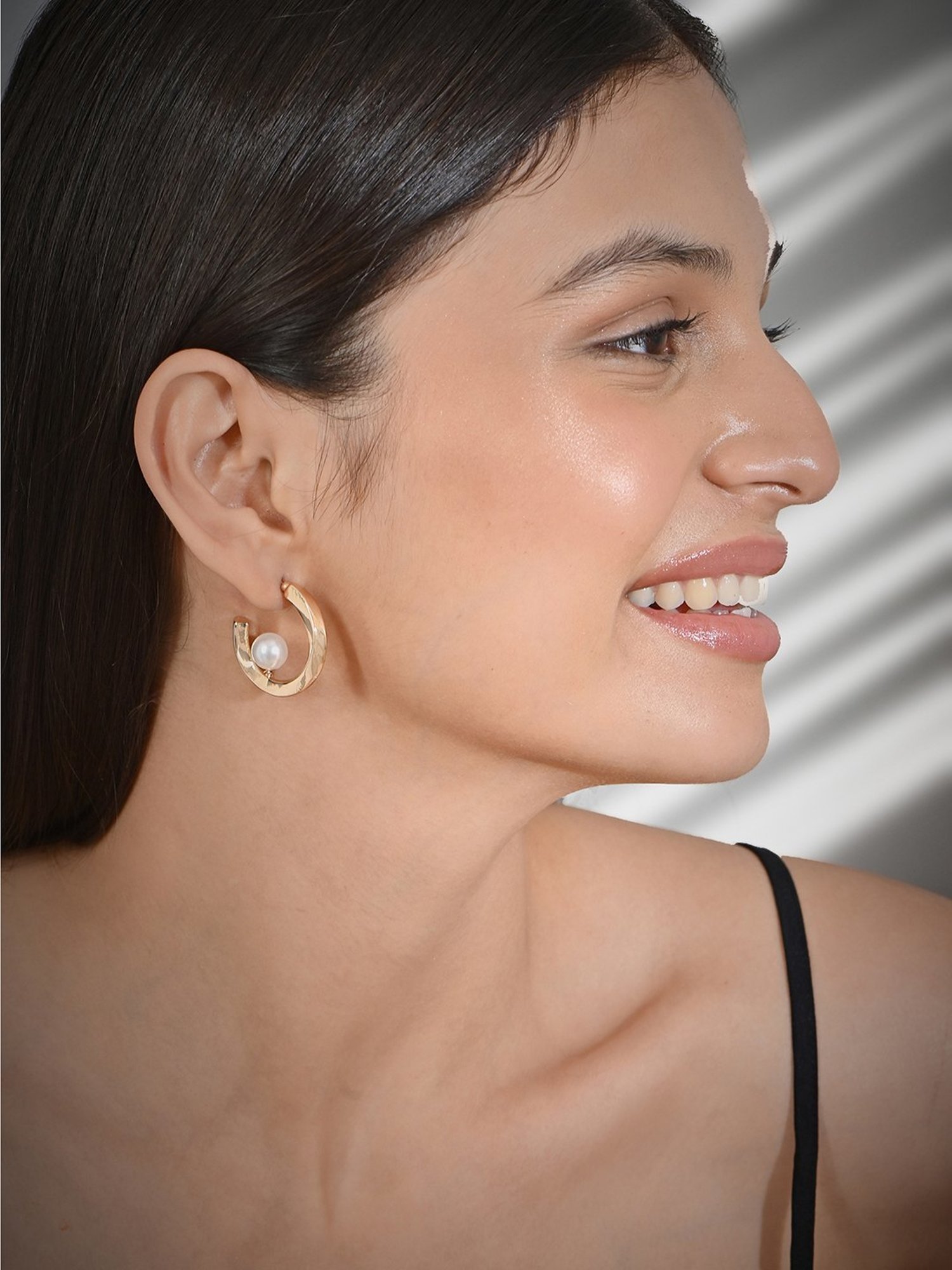 ToniQ Stylish White Pearl Beach Hoop Earrings for Women & Girls