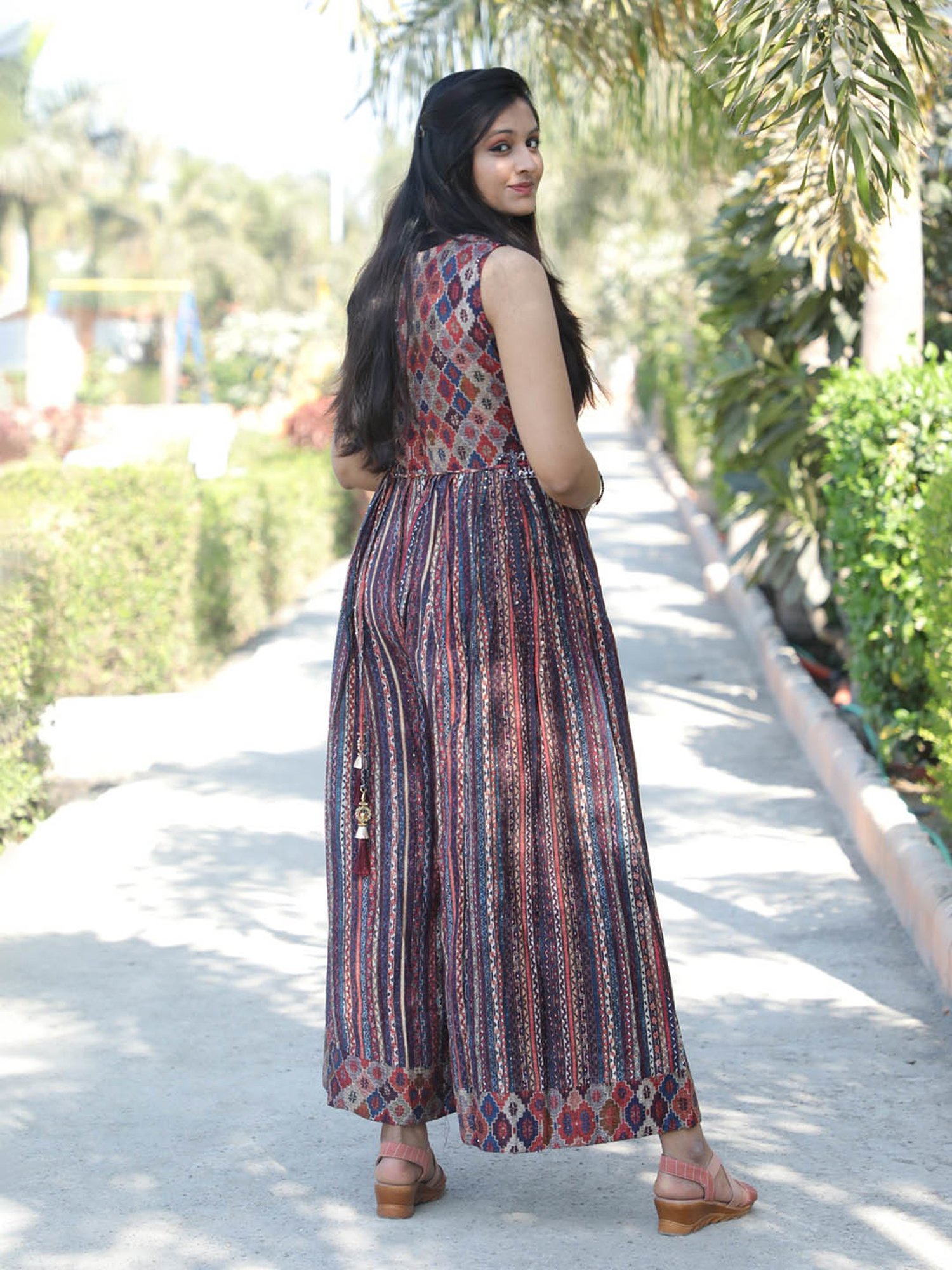 URBAN MYSTIC Multicolor Printed Jumpsuit