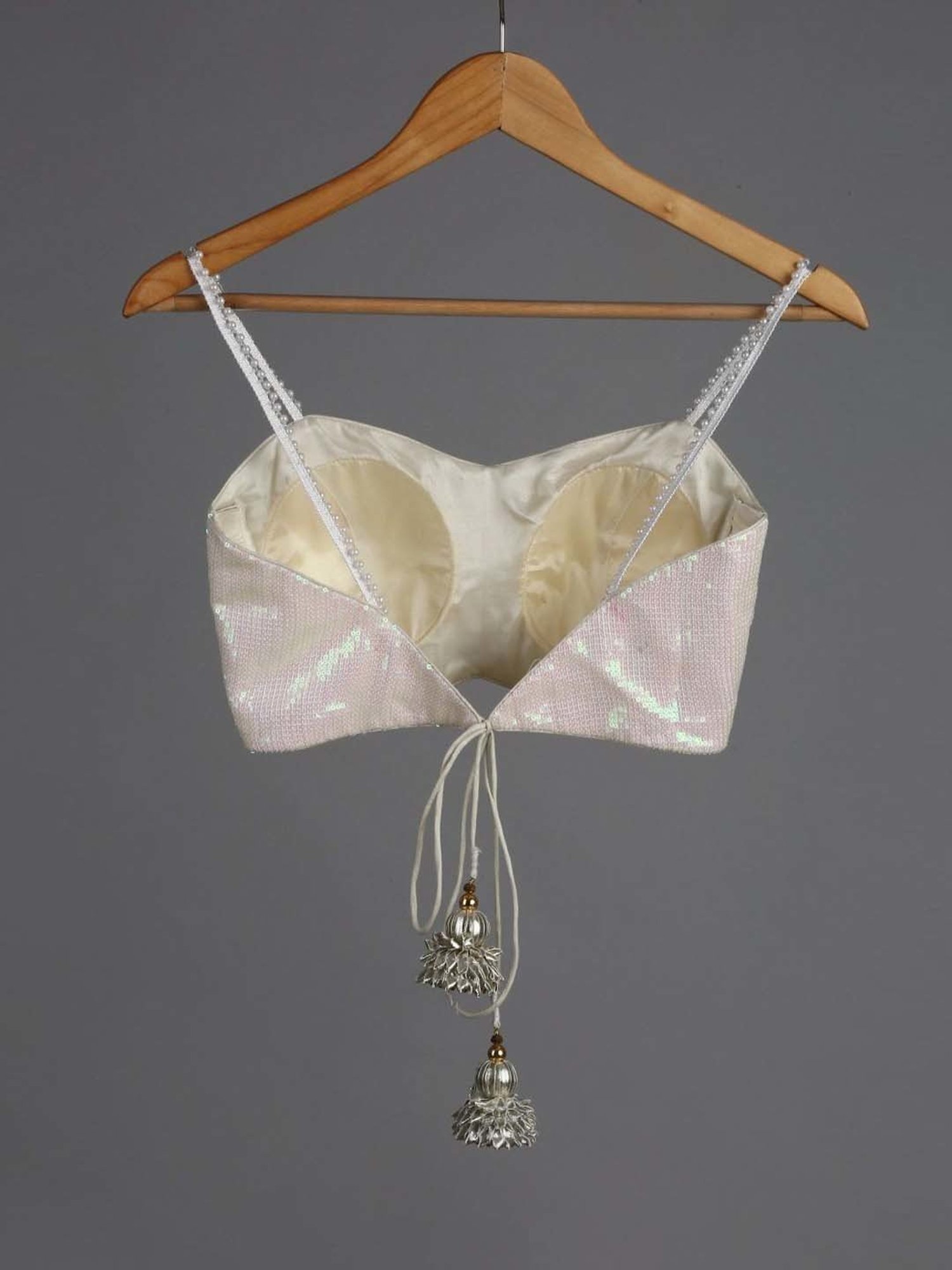 Swtantra White Embellished Readymade Blouse