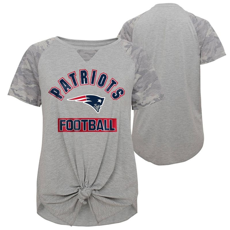 NFL New England Patriots Girls' Short Sleeve Front Knot T-Shirt - L
