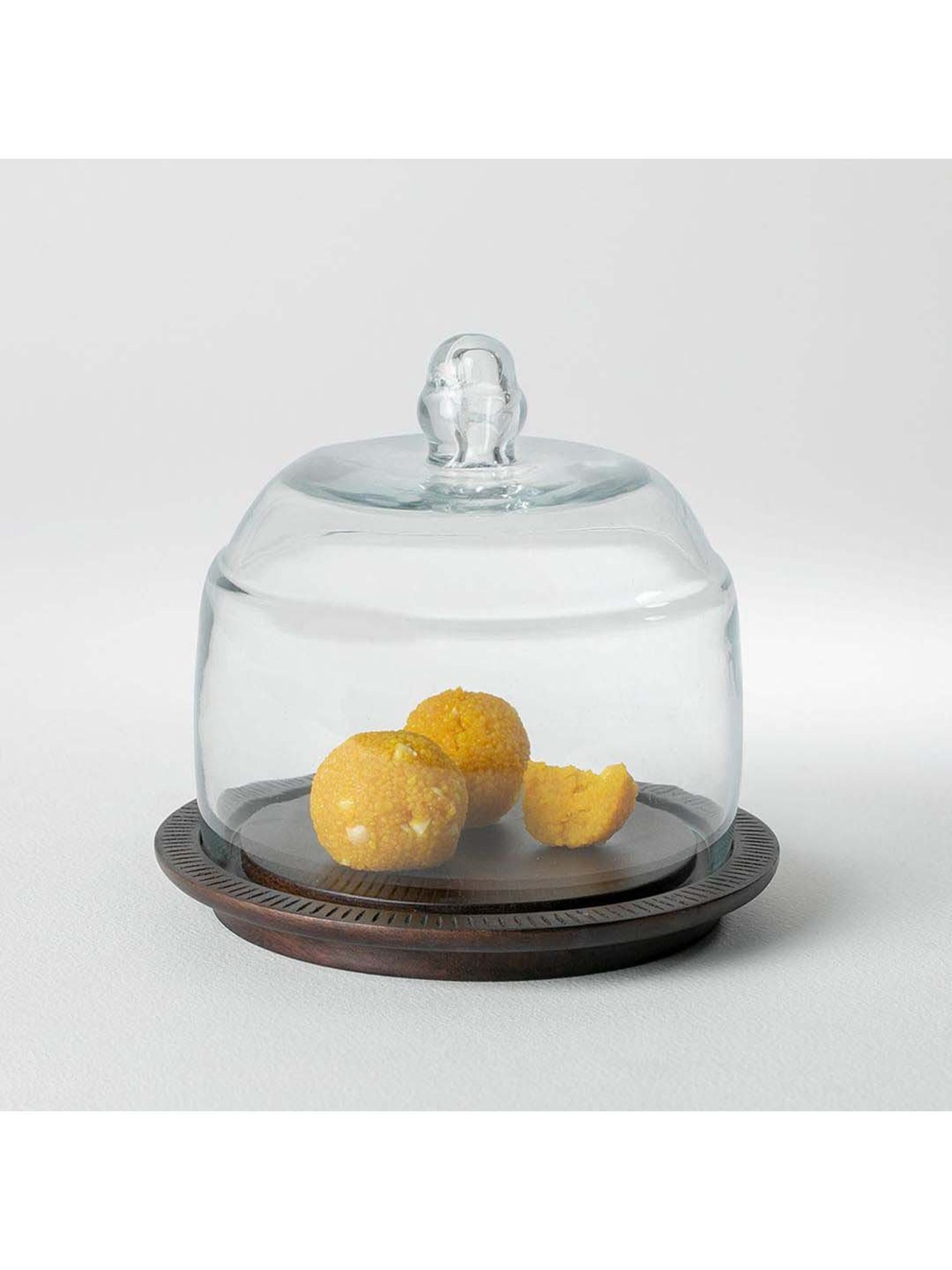 ellementry Pawn Transparent Glass Cloche with Base - Set of 1