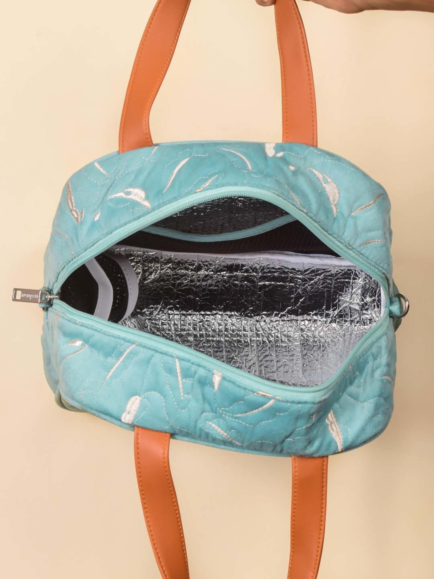 Nestasia High-Quality Insulated Velvet Light Blue Lunch Bag With Adjustable Shoulder Strap & Handles