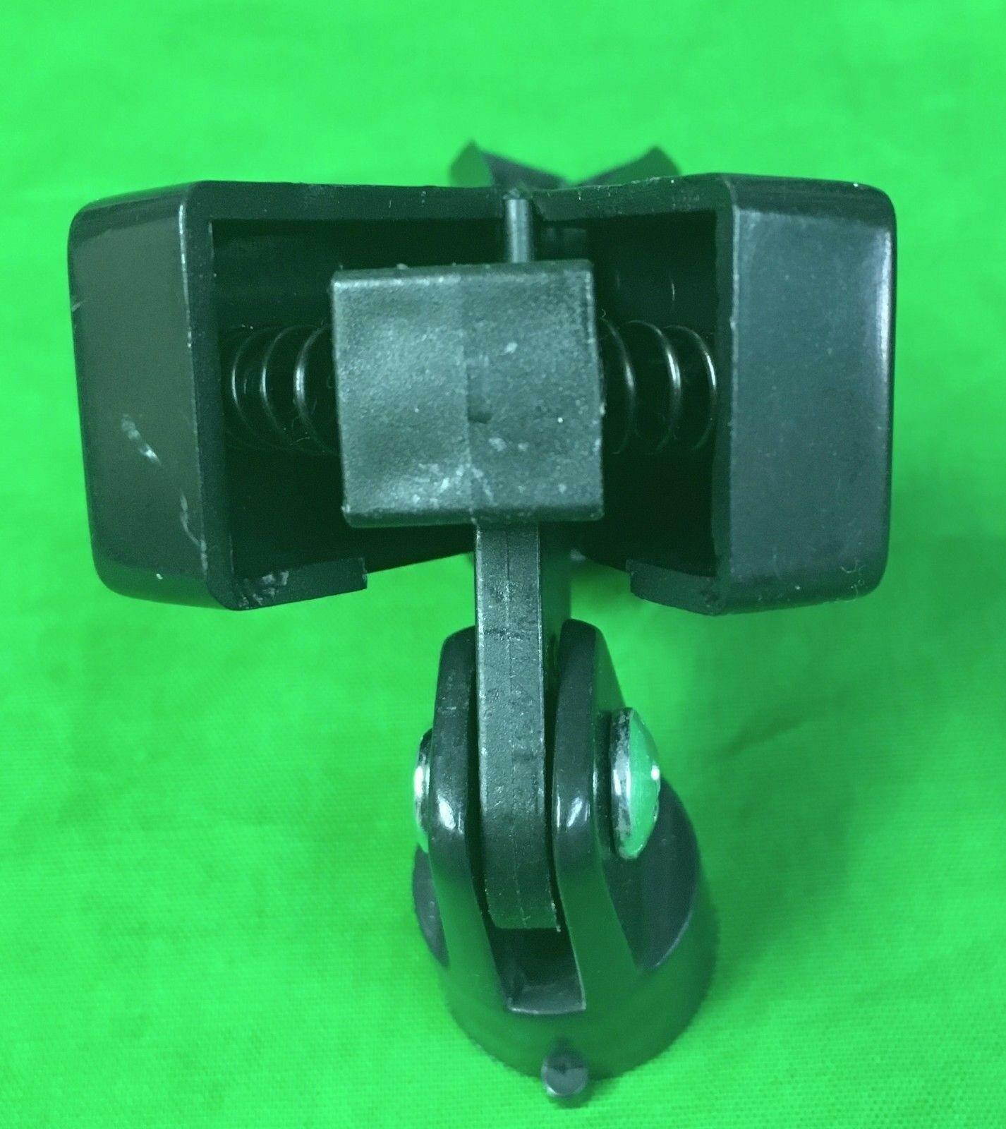 1 x Single Standard Plastic Clothespin Style Microphone Clip Black 1Pc BK