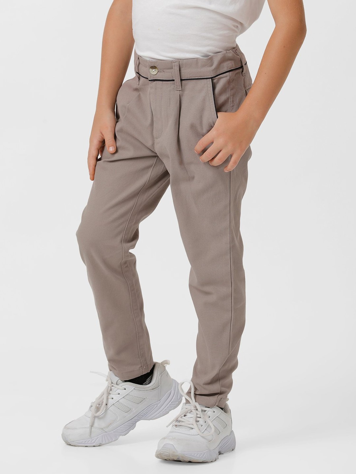 Kate & Oscar Boys Brown Solid Trousers
