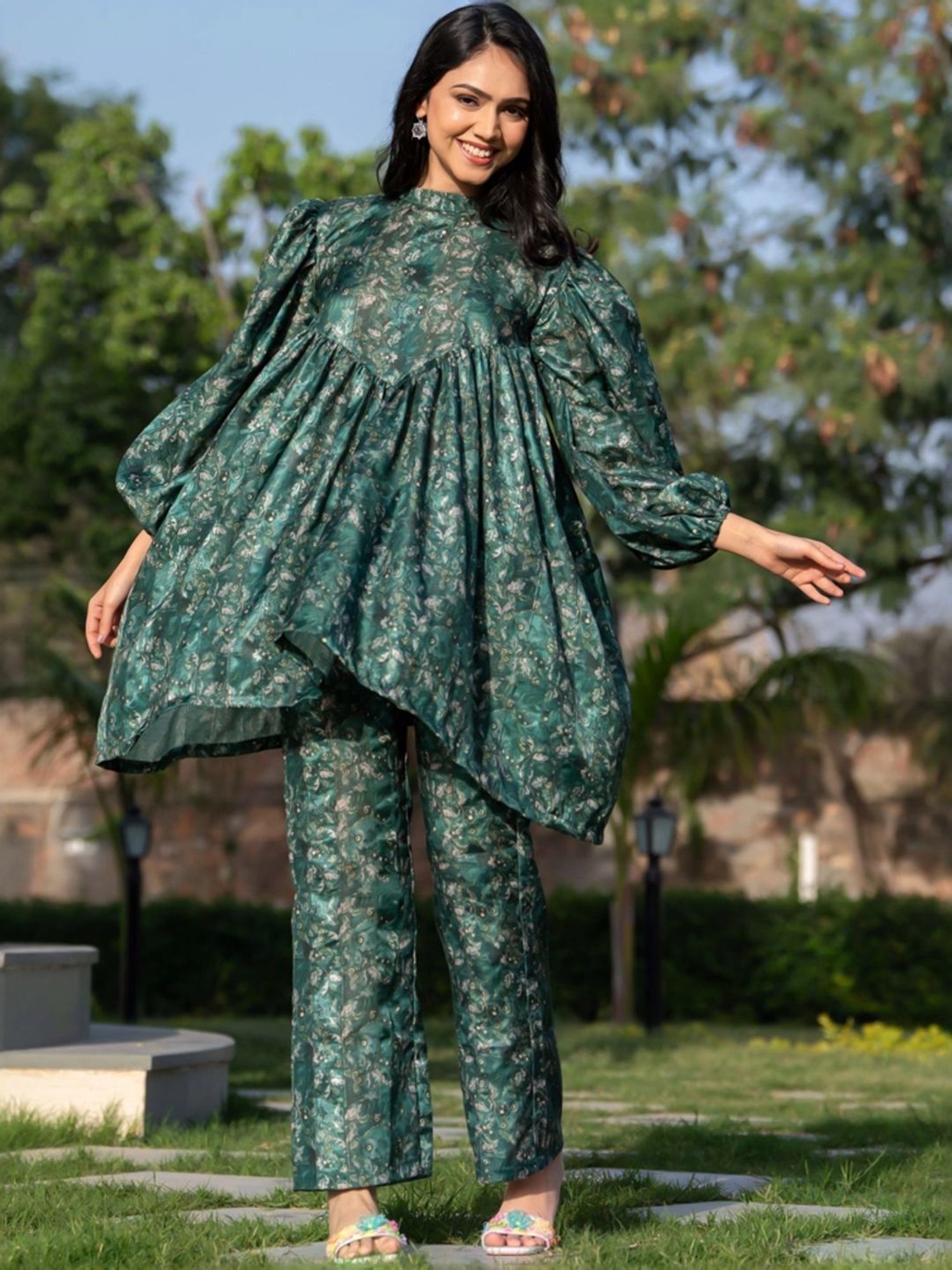 HOUSE OF JAMOTI Green Printed Tunic Palazzo Set