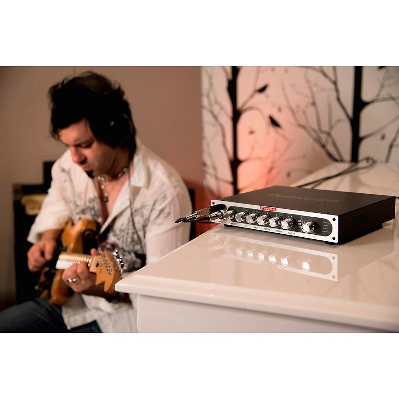 Monoprice 20-Watt, 1x8 Bass Combo Amplifier