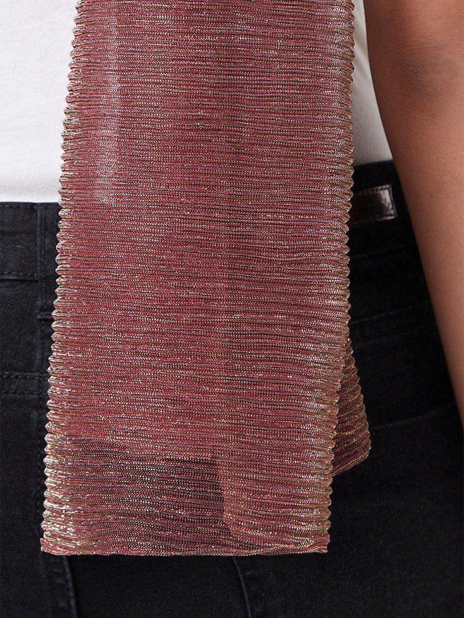 Under Armour Black Polyester Hijab - Extra Small