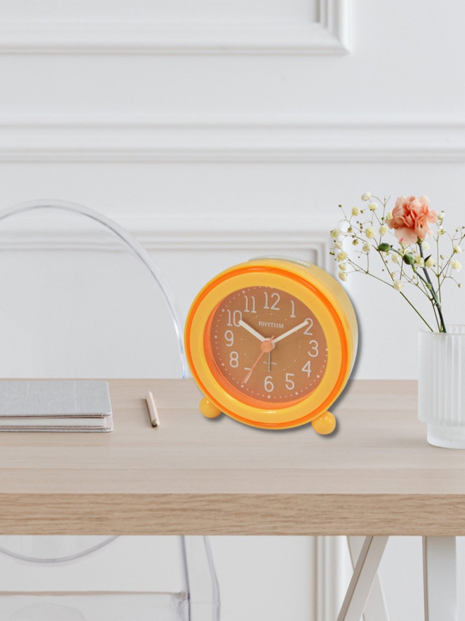 RHYTHM Yellow Plastic Round Beep Alarm Sound with LED Flash Light Table Clock