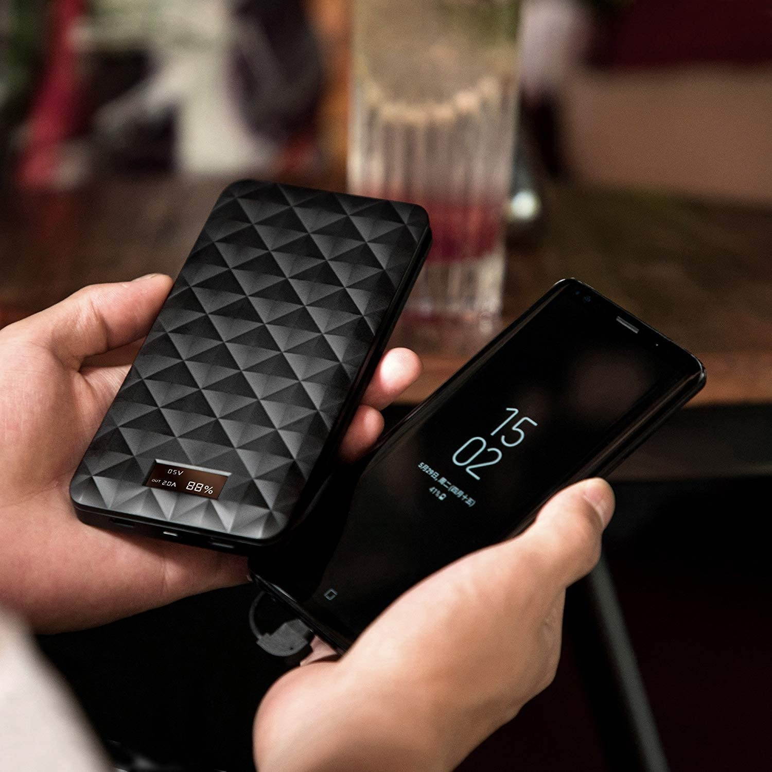 iWALK Portable Charger 10000mah Power Bank with Built in Cable for iPhone and USB C Cable Compatible with iPhone 12/12 Mini/Pro/Pro Max 11/Xs/XR Samsung s20/Note20 Twice as Fast as iPhone Charger