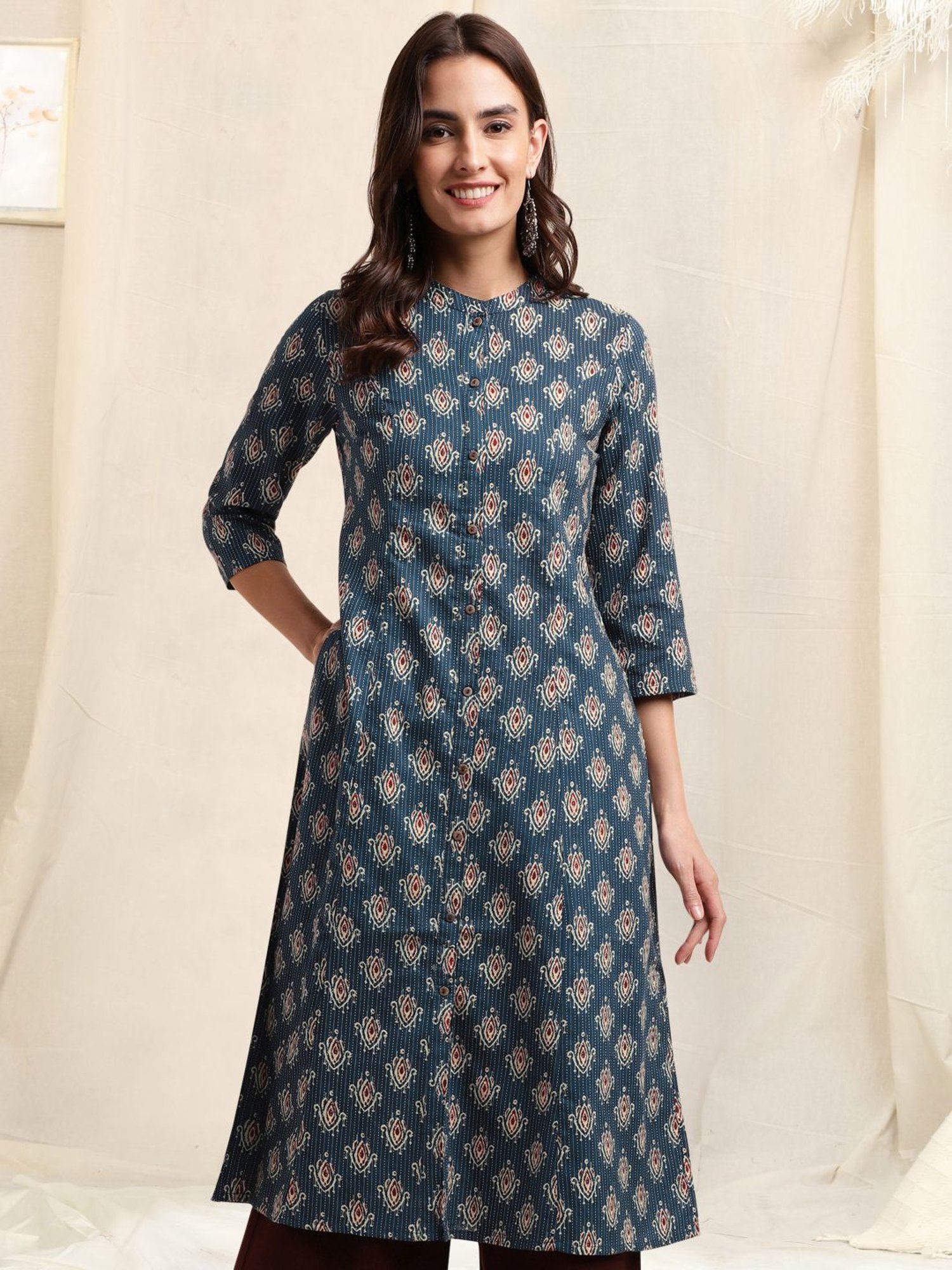 MIRCHI FASHION Blue Cotton Printed Straight Kurta